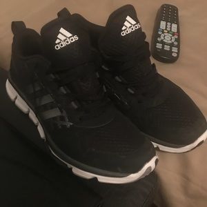 Men’s Adidas Tennis Shoes